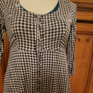 Torrid  Black White Laced-Up Front Gingham Checked Top SZ 00
